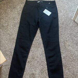Old Navy Women's Black Skinny Jeans